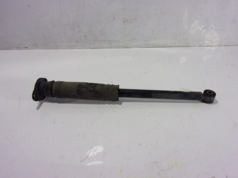 Recambio de amortiguador trasero derecho para nissan micra v (k14) 1.0 12v cat referencia OEM IAM E62105FA0D  