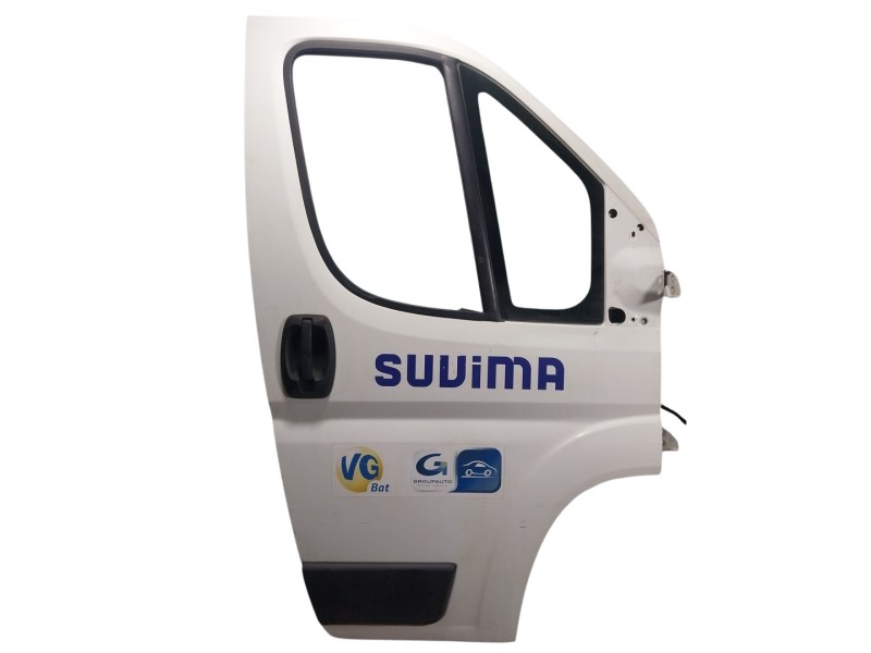 Recambio de puerta delantera derecha para peugeot boxer furgoneta 2.2 bluehdi 120 referencia OEM IAM 9004EC  