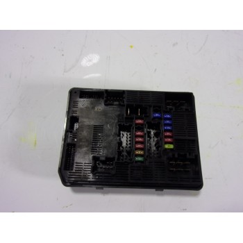 CAJA RELES / FUSIBLES 284B75RF0A 284B75RF0A 