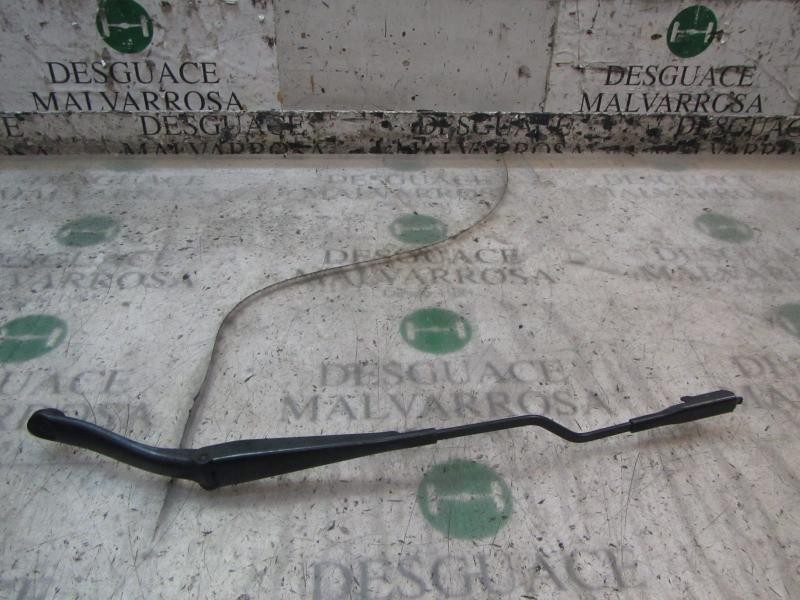 Recambio de brazo limpia delantero izquierdo para fiat punto (evo) (199) 1.4 16v referencia OEM IAM 51701422  