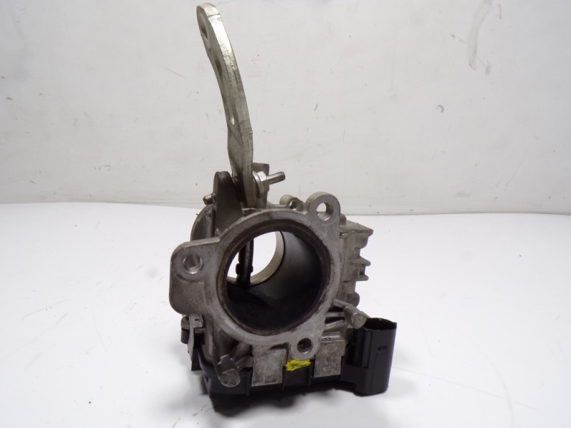 Recambio de caja mariposa para fiat fiorino 1.3 16v m-jet cat referencia OEM IAM 55255919 40DFP1C146 