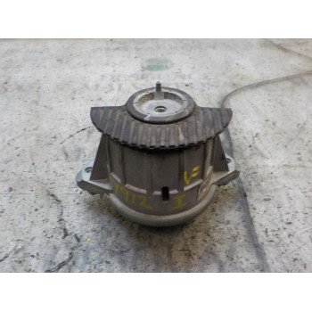 SOPORTE MOTOR IZQUIERDO A2042400117 