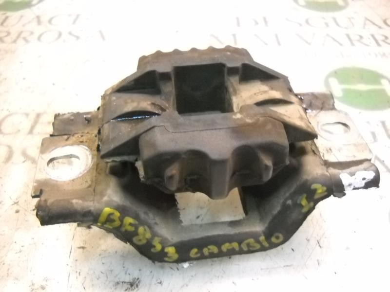 Recambio de soporte cambio para ford fiesta (cbk) ghia referencia OEM IAM   
