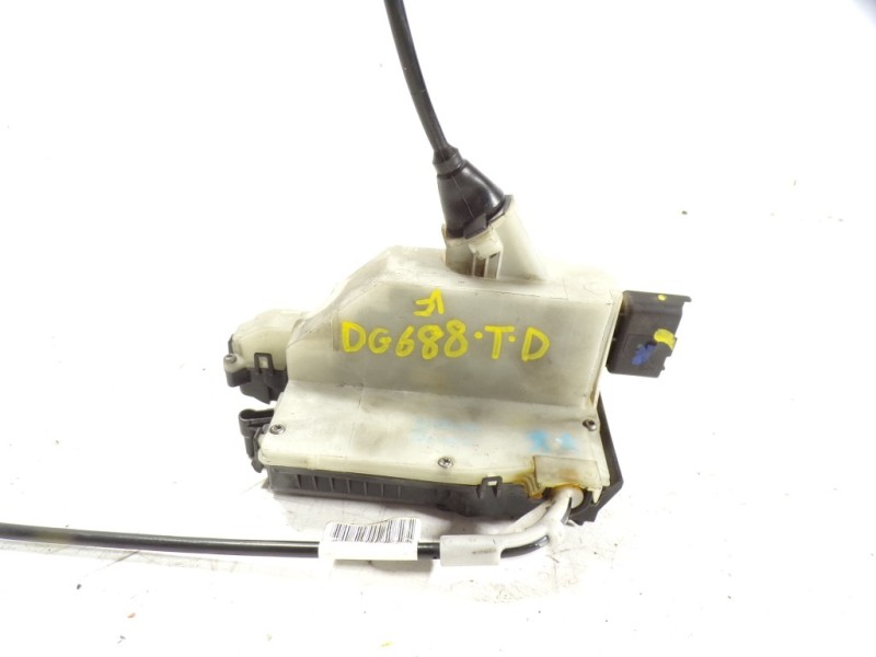 Recambio de cerradura puerta trasera derecha para peugeot 208 1.2 12v e-vti referencia OEM IAM 9812501180 9812501180 