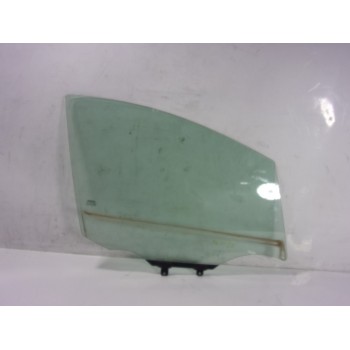 CRISTAL PUERTA DELANTERO DERECHO 803005FA0A 