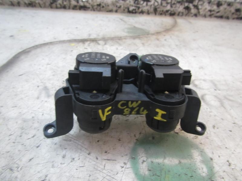 Recambio de modulo electronico para bmw serie 7 (e65/e66) 730d referencia OEM IAM  6911826 96838