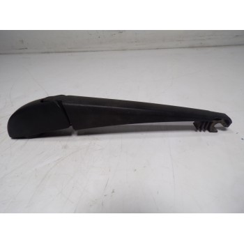 BRAZO LIMPIA TRASERO 8524102070 