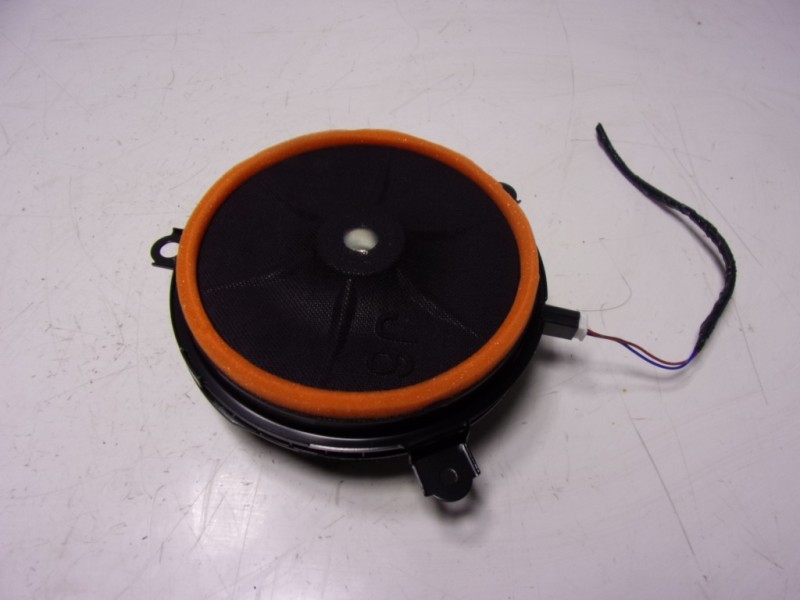 Recambio de modulo electronico para toyota yaris 1.5 vvti hev referencia OEM IAM 86150K0010 86150K0010 