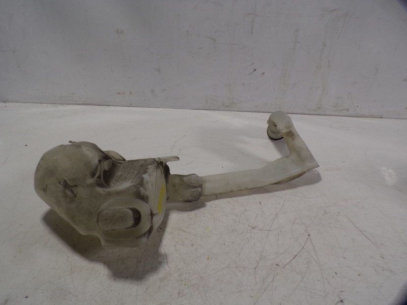 Recambio de deposito limpia para peugeot 208 1.2 12v e-vti referencia OEM IAM 6431N6  