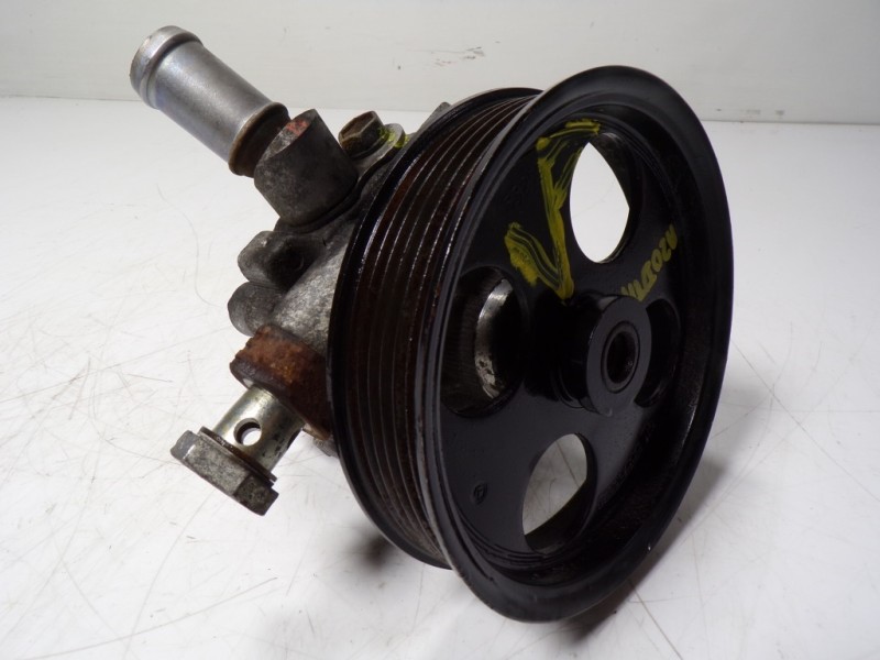 Recambio de bomba direccion para opel insignia berlina cosmo referencia OEM IAM  55563329 