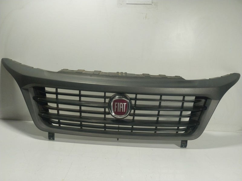 Recambio de rejilla para fiat ducato caja/chasis (250_) 140 multijet 2,2 d referencia OEM IAM 735712717  