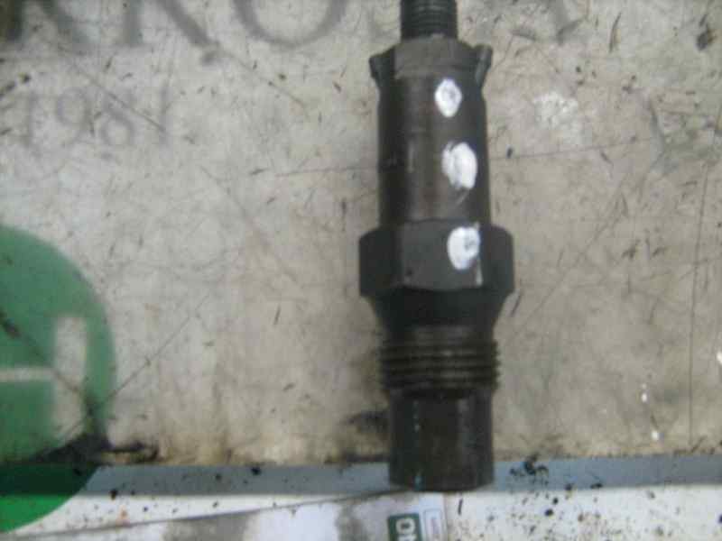 Recambio de inyector para ford fiesta berlina 1.8 diesel cat referencia OEM IAM   