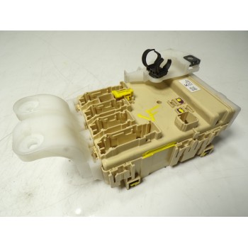 CAJA RELES / FUSIBLES 8922102480 8922102480 8922002620