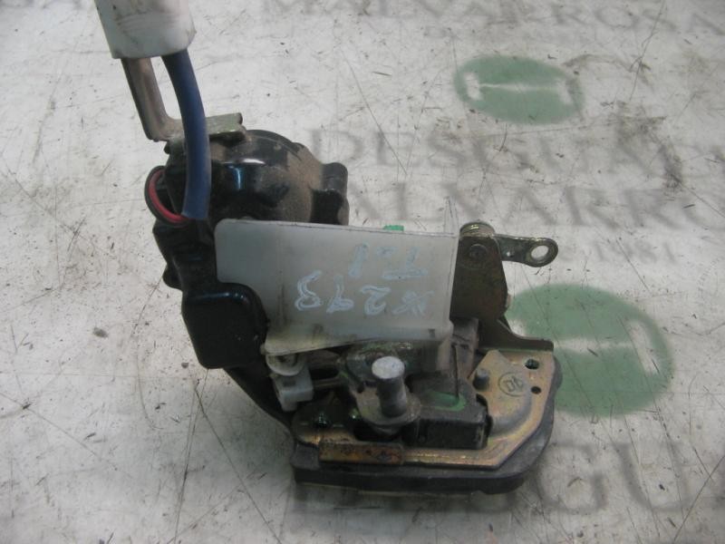 Recambio de cerradura puerta trasera izquierda para toyota carina (t19) 2.0 berlina referencia OEM IAM   