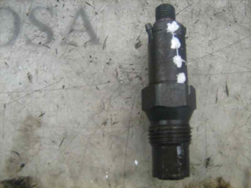 Recambio de inyector para ford fiesta berlina 1.8 diesel cat referencia OEM IAM   