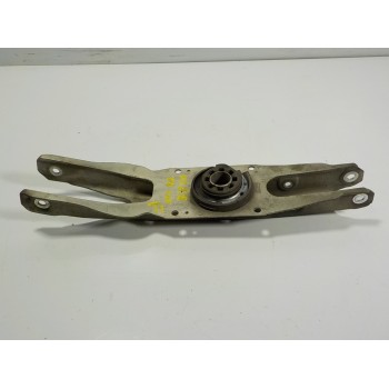 BRAZO SUSPENSION INFERIOR TRASERO DERECHO A2463520202 A2463520202 