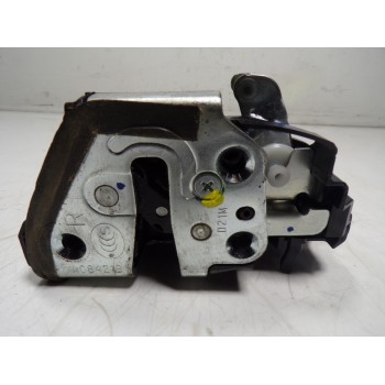 CERRADURA PUERTA TRASERA DERECHA 6905005051 A084219 