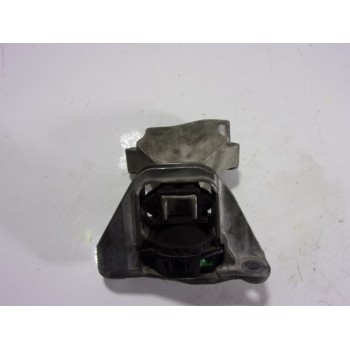 SOPORTE MOTOR DERECHO 112105FP0A 