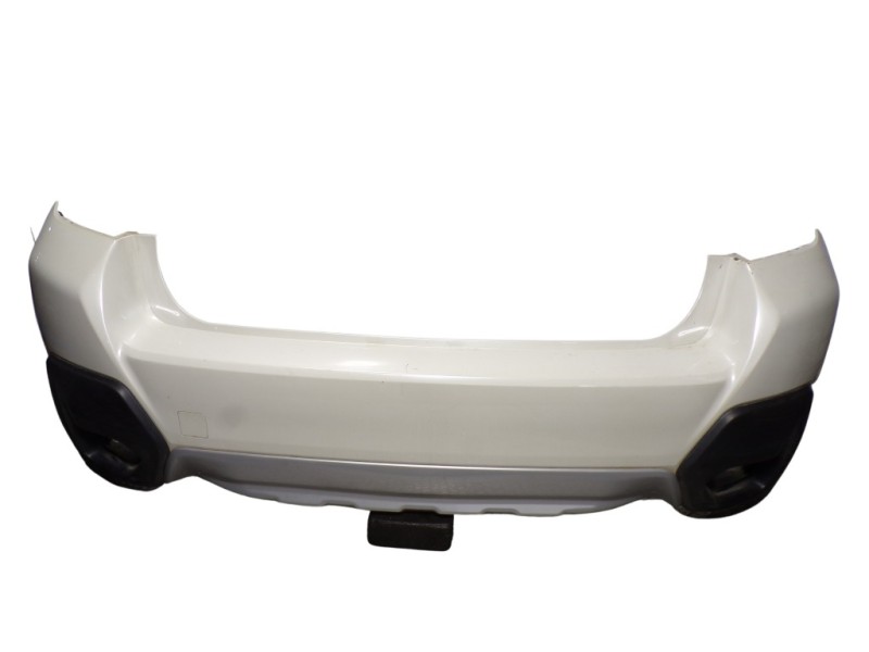 Recambio de paragolpes trasero para subaru xv (g5) executive plus referencia OEM IAM 57704FL250  