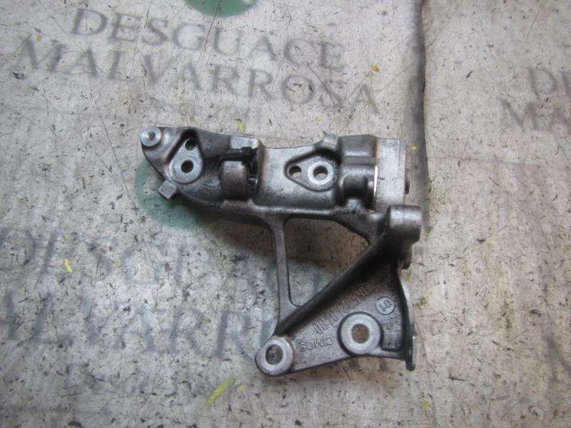 Recambio de soporte alternador para ford focus berlina (cap) ambiente (d) referencia OEM IAM   