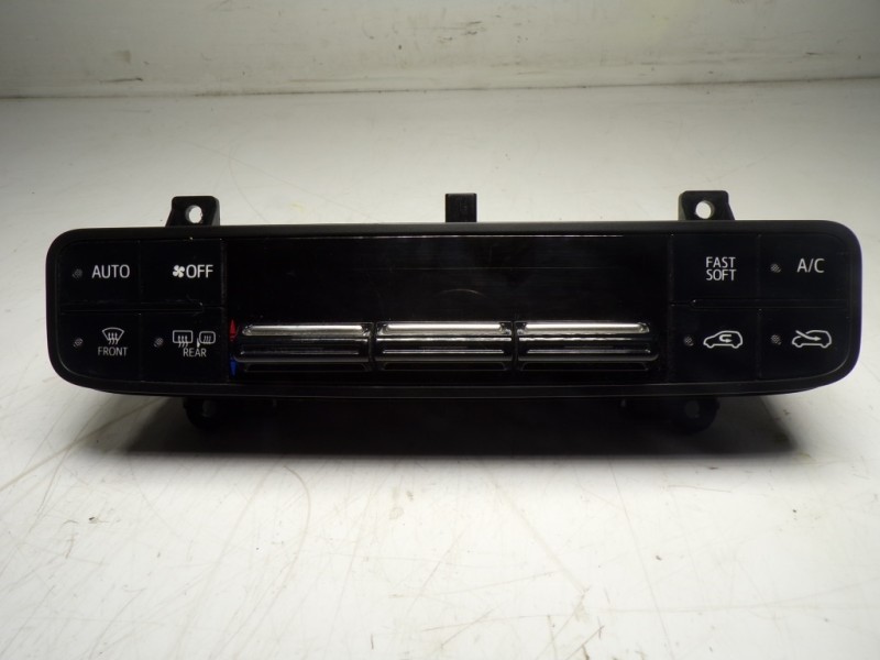 Recambio de mando climatizador para toyota auris touring sports (e18) hybrid active referencia OEM IAM 5590002820 5590002820 