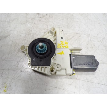 MOTOR ELEVALUNAS DELANTERO DERECHO 8K0959802B 8K0959802B 1101919809201