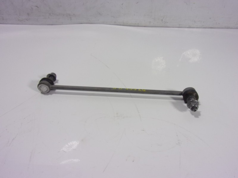 Recambio de tirante delantero derecho para toyota proace referencia OEM IAM   