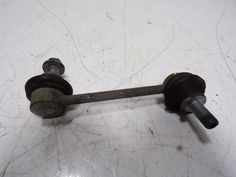 Recambio de tirante trasero derecho para subaru xv (g5) executive plus referencia OEM IAM 20470FL000  