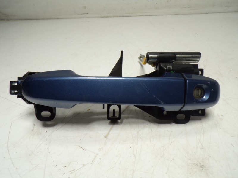 Recambio de maneta exterior delantera izquierda para toyota auris touring sports (e18) hybrid active referencia OEM IAM 69201021