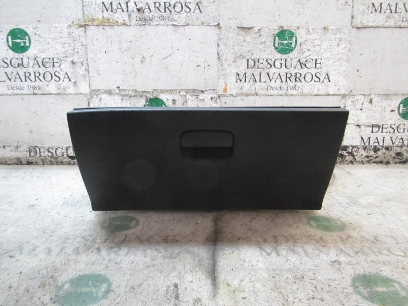 Recambio de guantera para peugeot 308 confort referencia OEM IAM 8226LE  