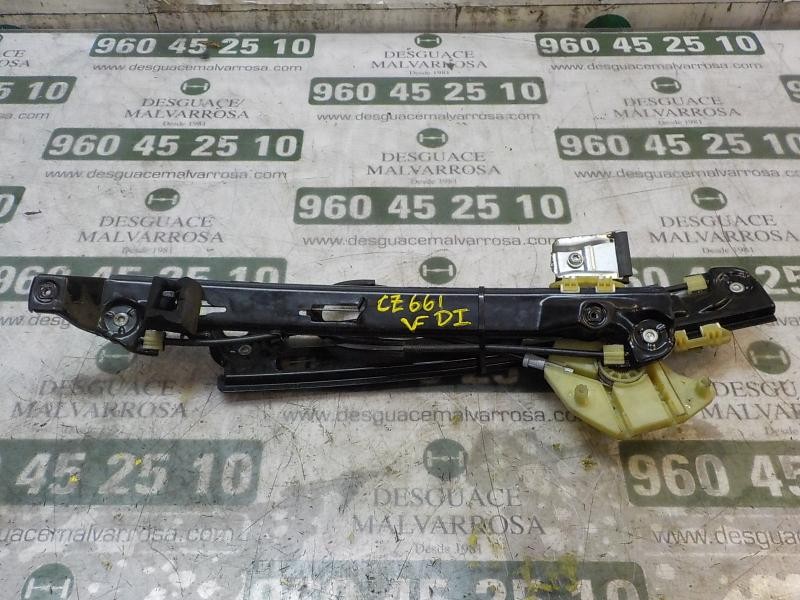 Recambio de elevalunas delantero izquierdo para seat leon (1p1) 1.9 tdi referencia OEM IAM 1P0837461A  