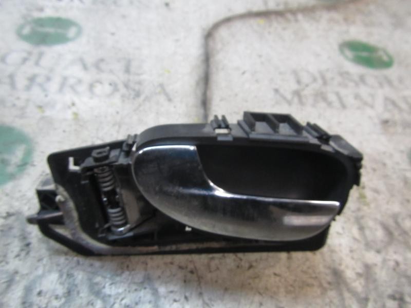 Recambio de maneta interior delantera izquierda para peugeot 307 (s1) xr clim referencia OEM IAM   