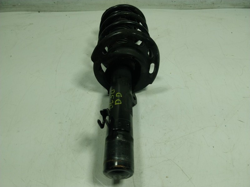 Recambio de amortiguador delantero derecho para peugeot 208 1.6 blue-hdi fap referencia OEM IAM 9804832480 9820324680 