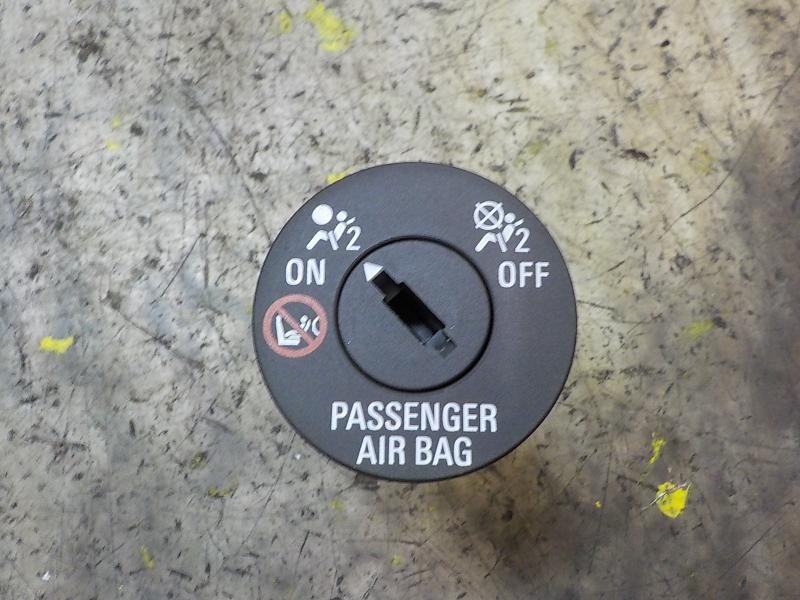 Recambio de modulo electronico para opel astra k lim. 5türig 1.0 12v referencia OEM IAM 13577258 13577258 