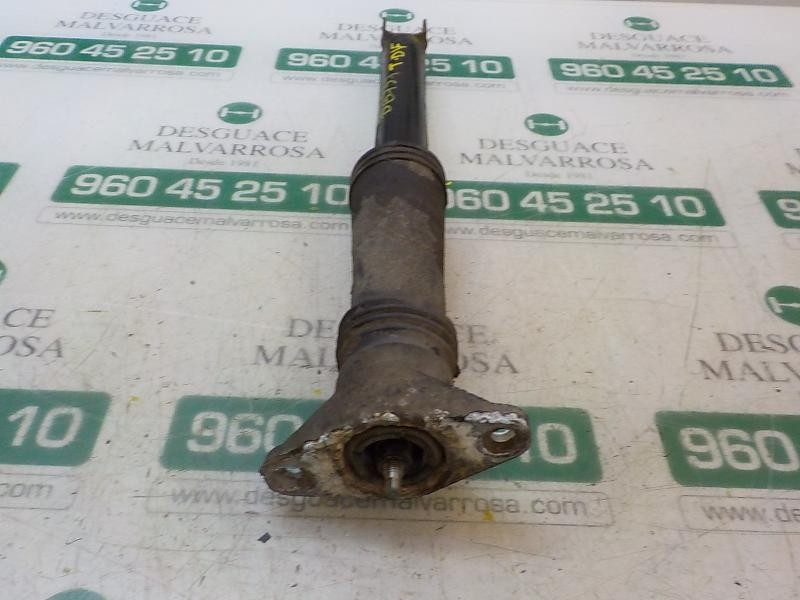 Recambio de amortiguador trasero derecho para hyundai i30cw classic referencia OEM IAM 553112R700 553102R700 