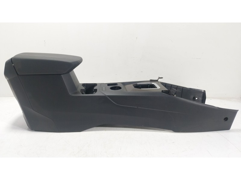 Recambio de apoyabrazos central para volkswagen amarok (t1a, t1b) 2.0 tdi 4motion referencia OEM IAM   