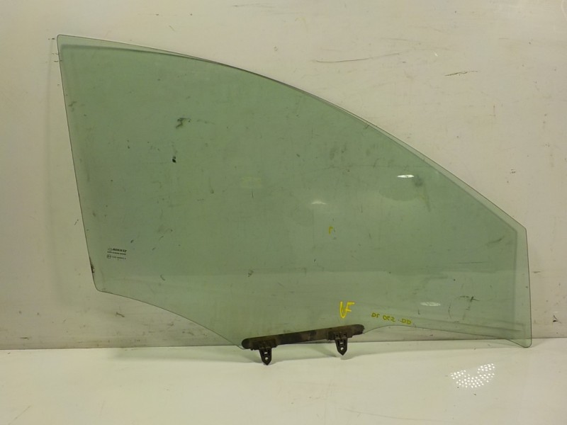 Recambio de cristal puerta delantero derecho para renault kadjar 1.2 tce energy referencia OEM IAM 803006918R  
