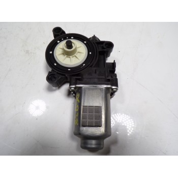 MOTOR ELEVALUNAS DELANTERO DERECHO 82460G5000 82460G5000 