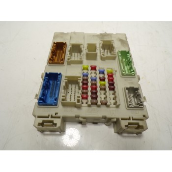 CAJA RELES / FUSIBLES 36003145 31453132 