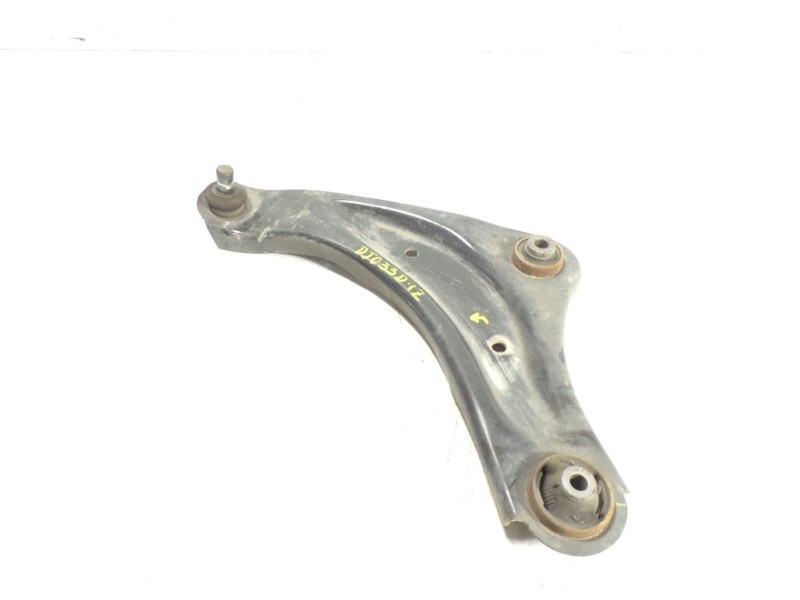 Recambio de brazo suspension inferior delantero izquierdo para nissan juke (f15) acenta referencia OEM IAM 545011KK0A  