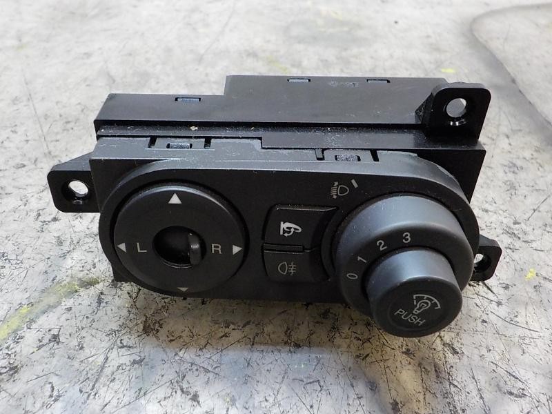 Recambio de mando retrovisor para chevrolet epica 2.0 diesel cat referencia OEM IAM 96645153  