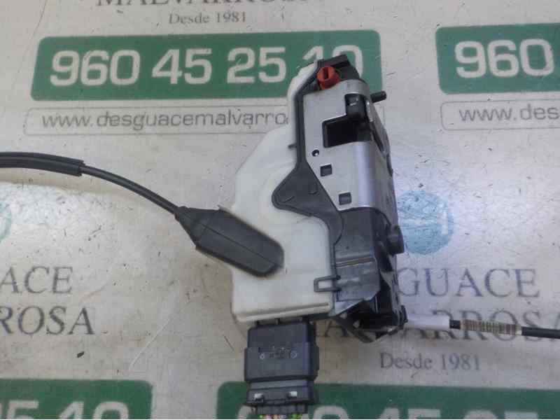 Recambio de cerradura puerta trasera derecha para peugeot 2008 (--.2013) 1.2 12v vti referencia OEM IAM 9812501180  