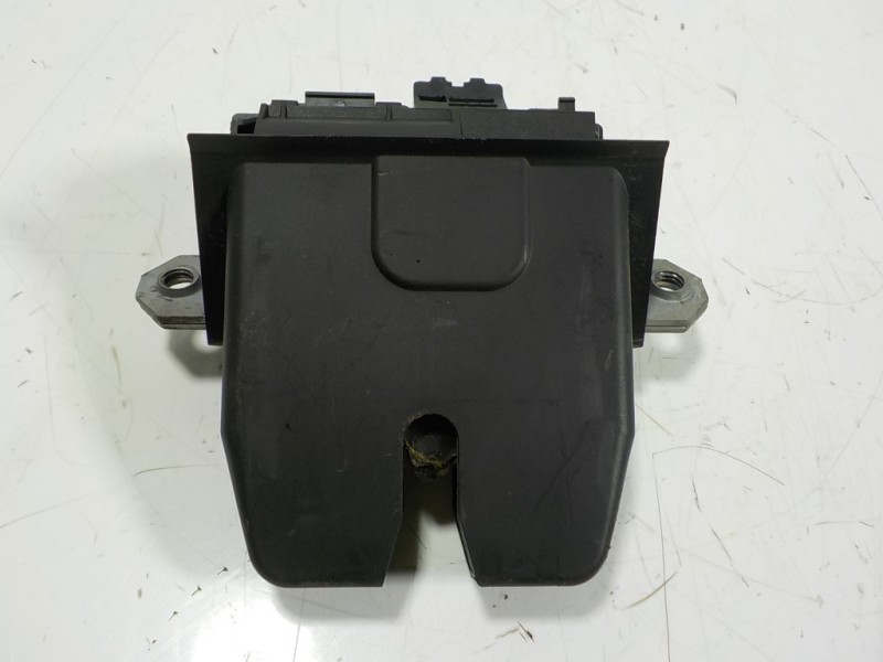 Recambio de cerradura maletero / porton para ford focus lim. 1.6 tdci cat referencia OEM IAM 1920840 8M51R442A66DB 