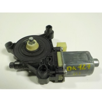 MOTOR ELEVALUNAS DELANTERO IZQUIERDO 8W0959802 8W0959802 0130822704