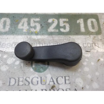 MANETA ELEVALUNAS TRASERA IZQUIERDA 1P08375819B9 