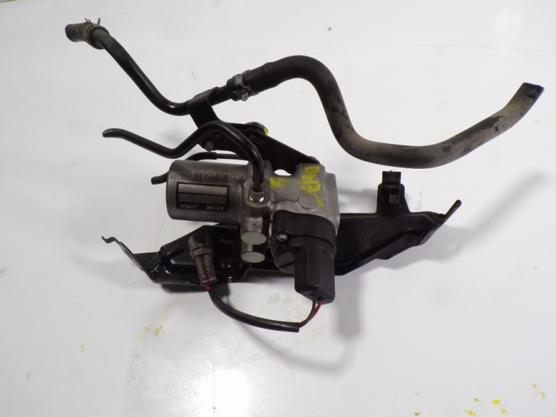 Recambio de repartidor de freno para toyota prius (nhw20) 1.5 cat referencia OEM IAM 4720747010 4727047010 312512231052