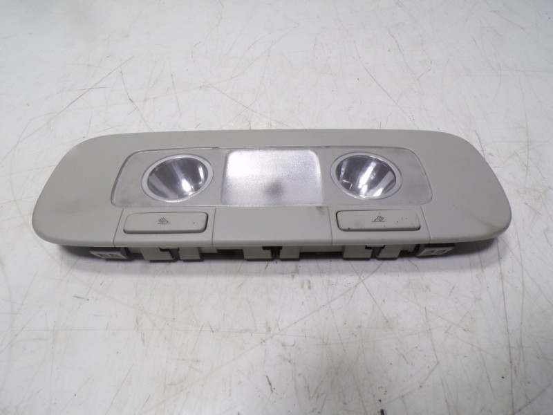 Recambio de piloto interior para skoda octavia combi (nx5) 2.0 tdi referencia OEM IAM 3T0947291AY20 3T0947291 