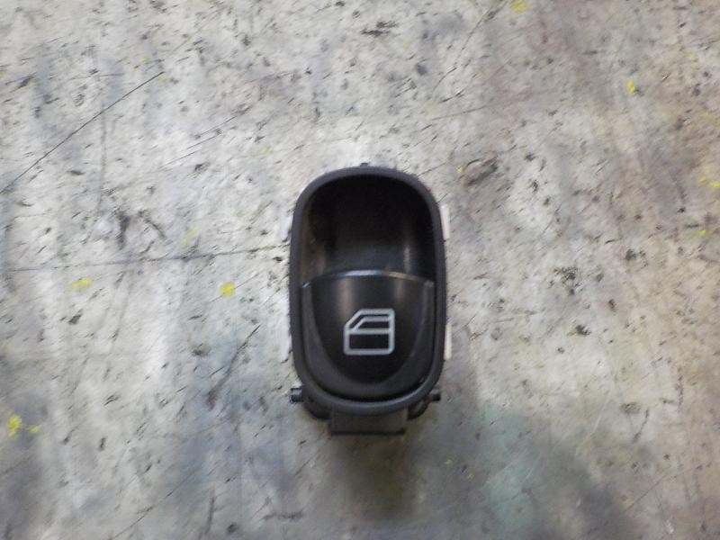 Recambio de mando elevalunas trasero derecho para mercedes-benz clase clk (w209) coupe 280 (209.354) referencia OEM IAM A2098203