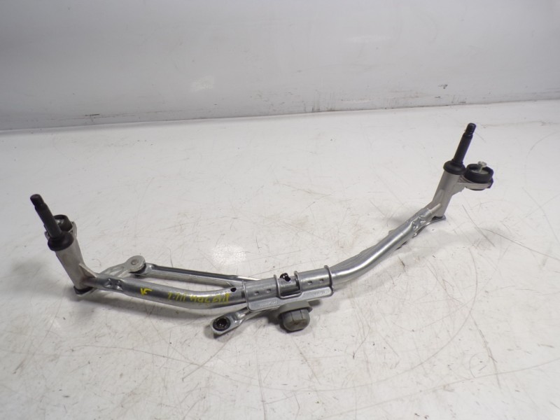 Recambio de articulacion limpia delantero para toyota proace city 1.5 dci referencia OEM IAM SU001A9768  