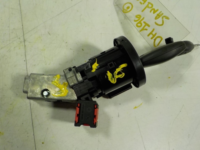 Recambio de antirrobo para dacia sandero 1.5 dci diesel fap cat referencia OEM IAM 487004438R  